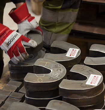 Why Onshoring Your Metal Manufacturing Services Saves Millions In Logistics
